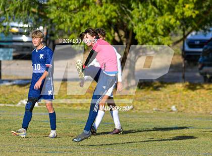 Thumbnail 2 in Bosque vs. Santa Fe Prep (NMAA A-3A Semifinals) photogallery.