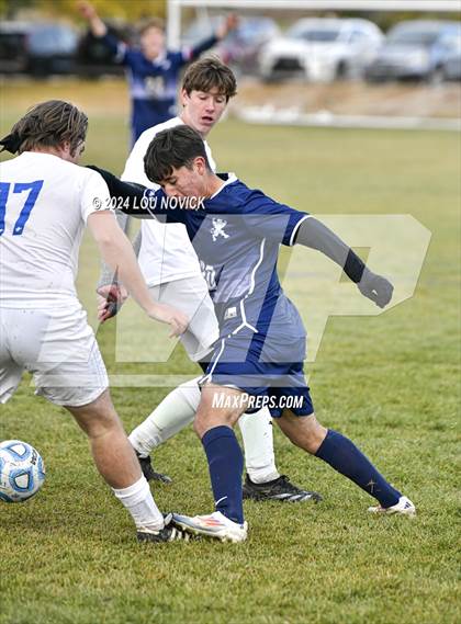 Thumbnail 2 in Bosque vs. Santa Fe Prep (NMAA A-3A Semifinals) photogallery.