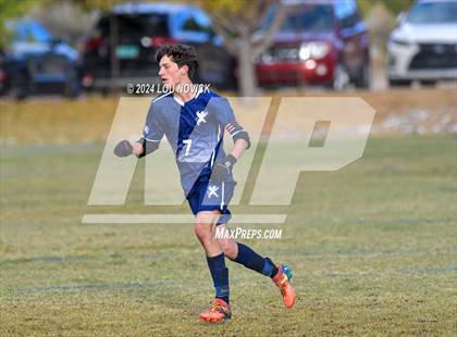 Thumbnail 2 in Bosque vs. Santa Fe Prep (NMAA A-3A Semifinals) photogallery.