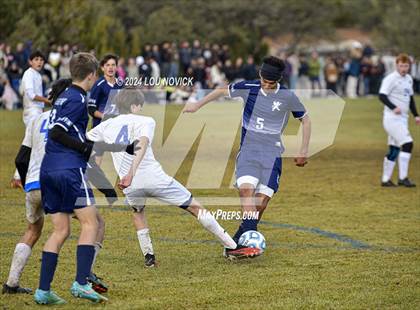 Thumbnail 3 in Bosque vs. Santa Fe Prep (NMAA A-3A Semifinals) photogallery.