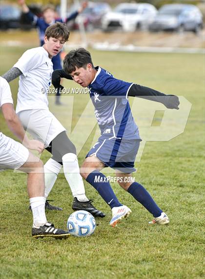 Thumbnail 1 in Bosque vs. Santa Fe Prep (NMAA A-3A Semifinals) photogallery.