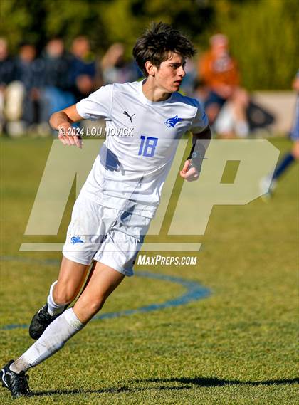Thumbnail 3 in Bosque vs. Santa Fe Prep (NMAA A-3A Semifinals) photogallery.