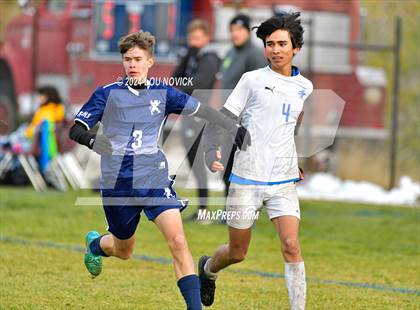 Thumbnail 2 in Bosque vs. Santa Fe Prep (NMAA A-3A Semifinals) photogallery.