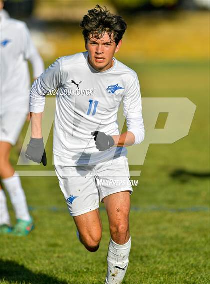 Thumbnail 3 in Bosque vs. Santa Fe Prep (NMAA A-3A Semifinals) photogallery.
