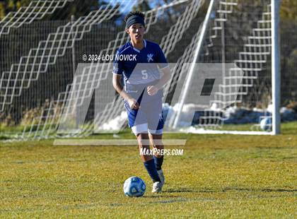 Thumbnail 1 in Bosque vs. Santa Fe Prep (NMAA A-3A Semifinals) photogallery.