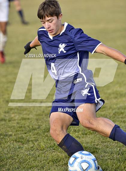 Thumbnail 2 in Bosque vs. Santa Fe Prep (NMAA A-3A Semifinals) photogallery.
