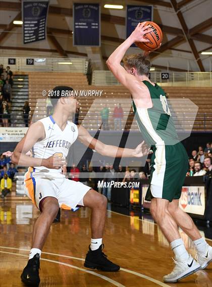 Thumbnail 3 in Jesuit @ Jefferson (OSAA 6A Quarterfinal) photogallery.