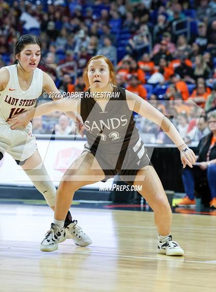 Thumbnail 2 in Robert Lee vs. Sands (UIL 1A State Final) photogallery.