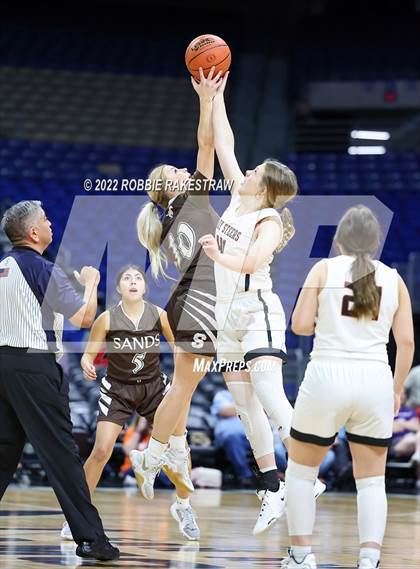 Thumbnail 1 in Robert Lee vs. Sands (UIL 1A State Final) photogallery.