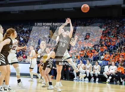 Thumbnail 3 in Robert Lee vs. Sands (UIL 1A State Final) photogallery.