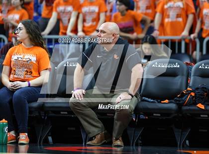 Thumbnail 2 in Robert Lee vs. Sands (UIL 1A State Final) photogallery.