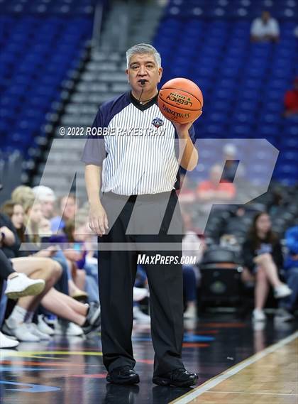 Thumbnail 1 in Robert Lee vs. Sands (UIL 1A State Final) photogallery.