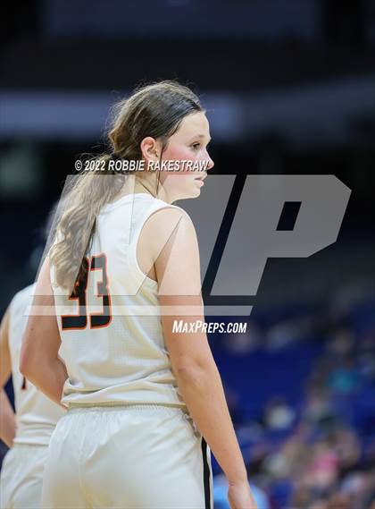 Thumbnail 2 in Robert Lee vs. Sands (UIL 1A State Final) photogallery.