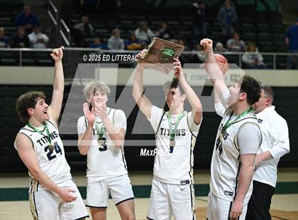 Thumbnail 1 in Notre Dame vs. Manchester (OHSAA DIV VII District Final) photogallery.