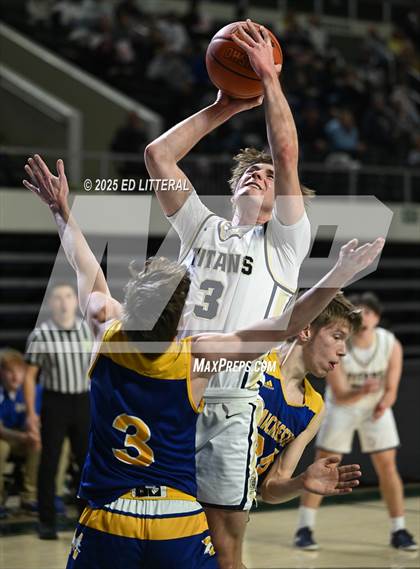 Thumbnail 1 in Notre Dame vs. Manchester (OHSAA DIV VII District Final) photogallery.