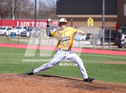 Thumbnail 1 in Snyder @ Glen Rose photogallery.