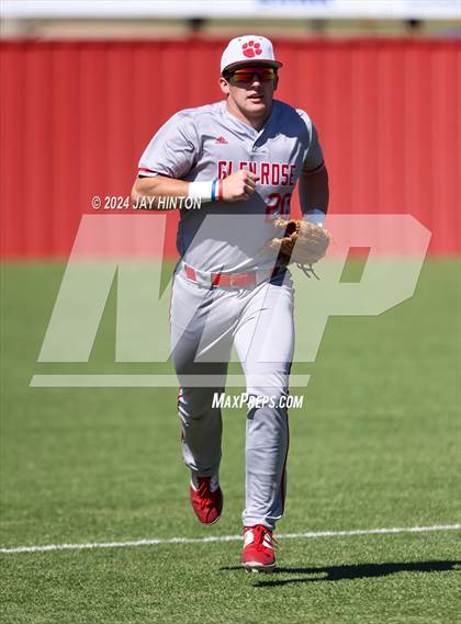 Thumbnail 2 in Snyder @ Glen Rose photogallery.
