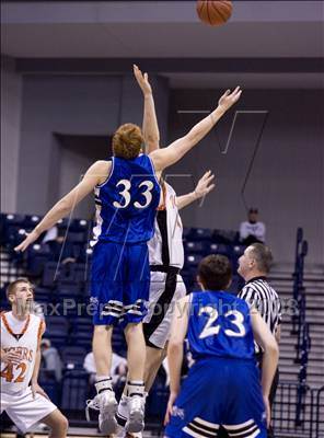 Thumbnail 1 in St. Xavier vs Loveland (Ohio D1 District Final) photogallery.