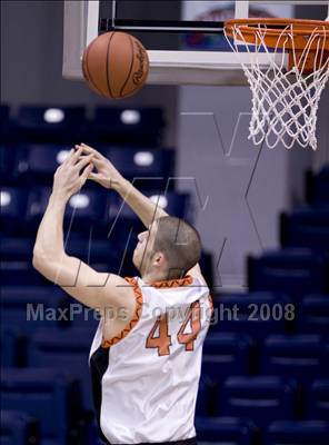 Thumbnail 1 in St. Xavier vs Loveland (Ohio D1 District Final) photogallery.