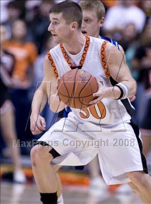 Thumbnail 2 in St. Xavier vs Loveland (Ohio D1 District Final) photogallery.