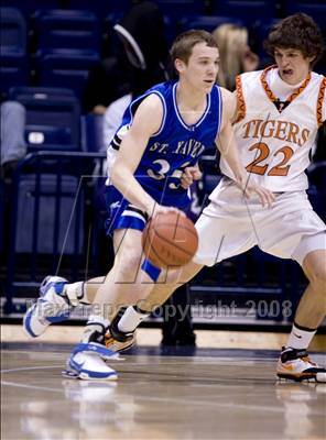 Thumbnail 2 in St. Xavier vs Loveland (Ohio D1 District Final) photogallery.
