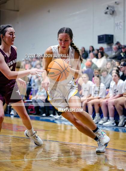 Thumbnail 3 in Isabella vs Thorsby (Chilton County Tournament) photogallery.