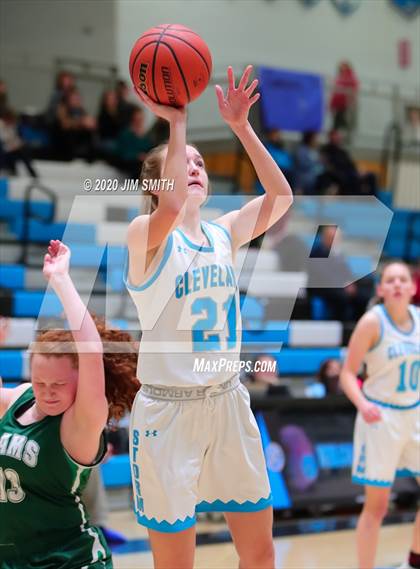Thumbnail 3 in Rio Rancho @ Cleveland (NMAA 5A District Playoff) photogallery.