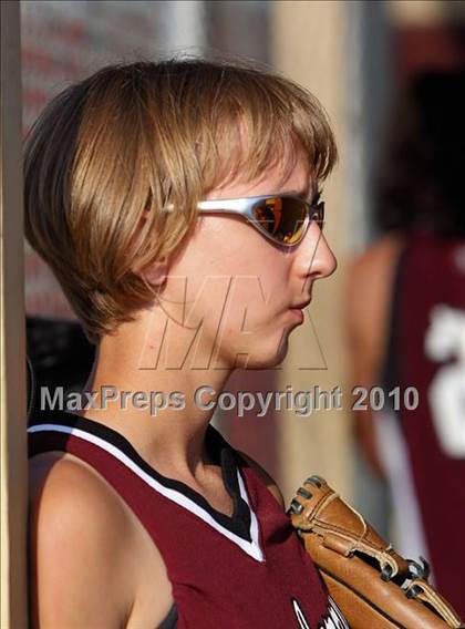 Thumbnail 1 in Karns City vs Cranberry (PIAA District 9 AA Semifinals) photogallery.