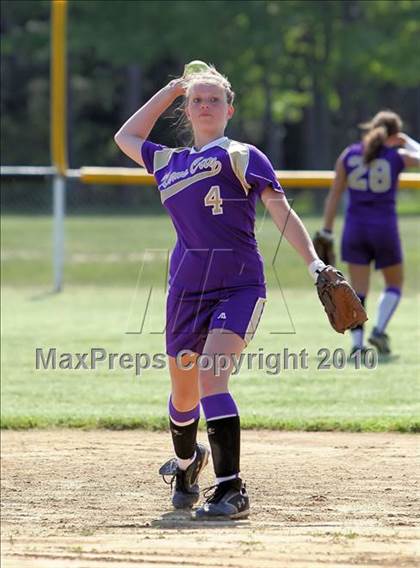 Thumbnail 3 in Karns City vs Cranberry (PIAA District 9 AA Semifinals) photogallery.