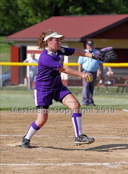 Thumbnail 1 in Karns City vs Cranberry (PIAA District 9 AA Semifinals) photogallery.