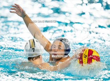 Thumbnail 2 in Newport Harbor vs JSerra Catholic (CIF-SS Open Division Final) photogallery.