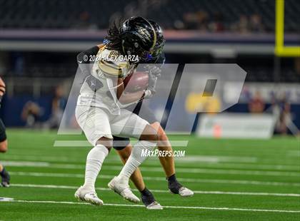 Thumbnail 2 in Woodville @ Gunter (UlL 3A Division II Football Final) photogallery.