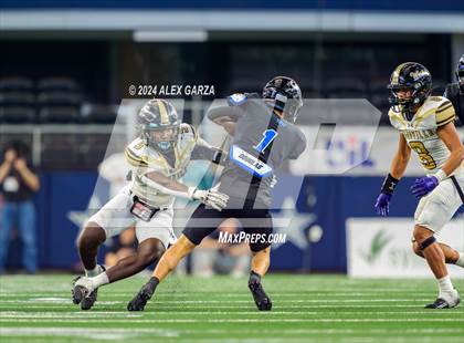 Thumbnail 1 in Woodville @ Gunter (UlL 3A Division II Football Final) photogallery.
