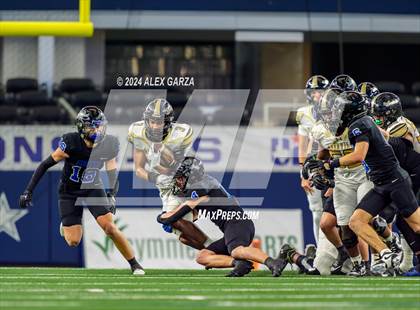 Thumbnail 3 in Woodville @ Gunter (UlL 3A Division II Football Final) photogallery.