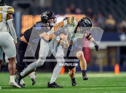 Thumbnail 2 in Woodville @ Gunter (UlL 3A Division II Football Final) photogallery.
