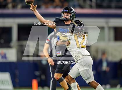 Thumbnail 2 in Woodville @ Gunter (UlL 3A Division II Football Final) photogallery.