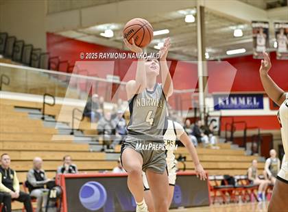Thumbnail 2 in Noblesville vs Norwell photogallery.
