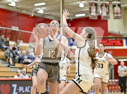 Thumbnail 2 in Noblesville vs Norwell photogallery.