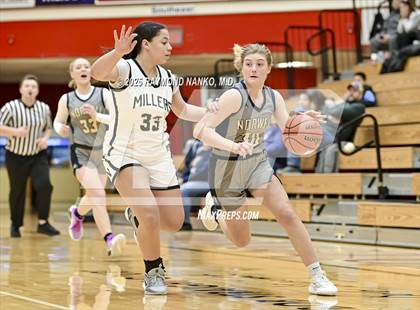 Thumbnail 3 in Noblesville vs Norwell photogallery.