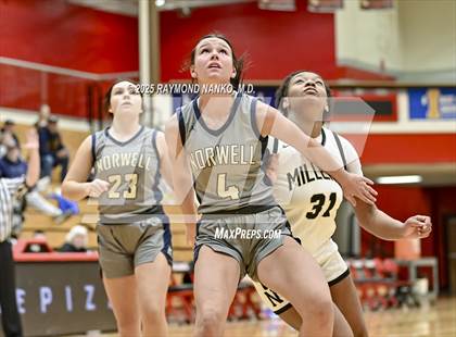 Thumbnail 2 in Noblesville vs Norwell photogallery.