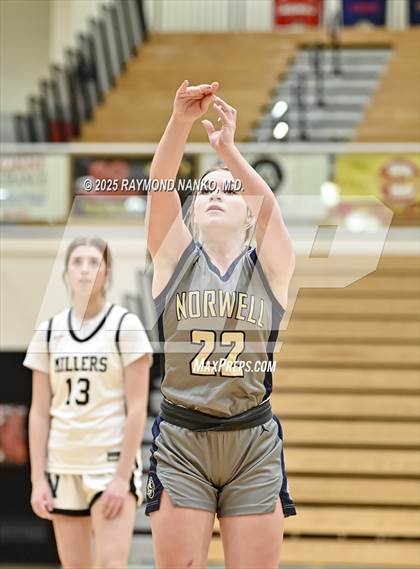 Thumbnail 1 in Noblesville vs Norwell photogallery.