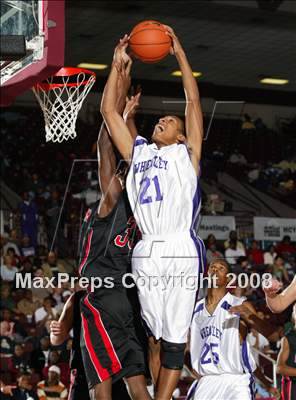 Thumbnail 1 in Albany Academy for Boys vs. Wheatley (Houston vs the Nation Tournament) photogallery.
