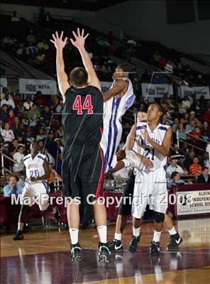 Thumbnail 1 in Albany Academy for Boys vs. Wheatley (Houston vs the Nation Tournament) photogallery.