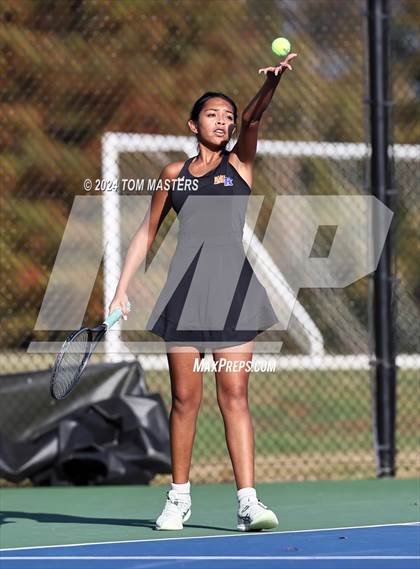 Thumbnail 1 in Myers Park @  Marvin Ridge (NCHSAA 4A Round 3) photogallery.
