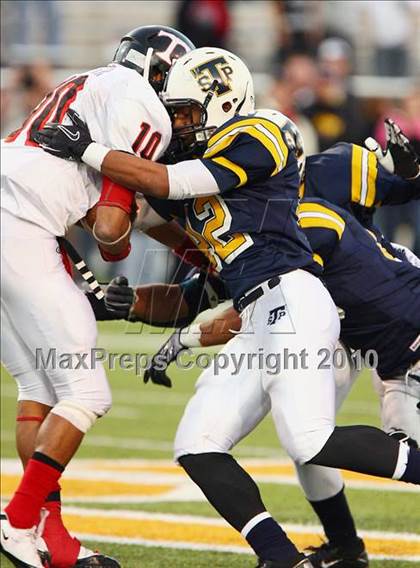 Thumbnail 3 in Trinity vs. Stony Point (5A Region 1 Division 1 Semifinals) photogallery.