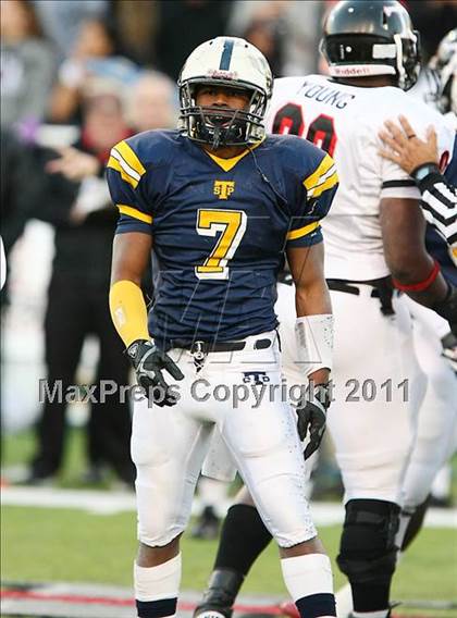 Thumbnail 2 in Trinity vs. Stony Point (5A Region 1 Division 1 Semifinals) photogallery.