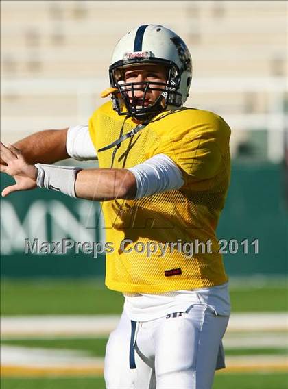 Thumbnail 1 in Trinity vs. Stony Point (5A Region 1 Division 1 Semifinals) photogallery.