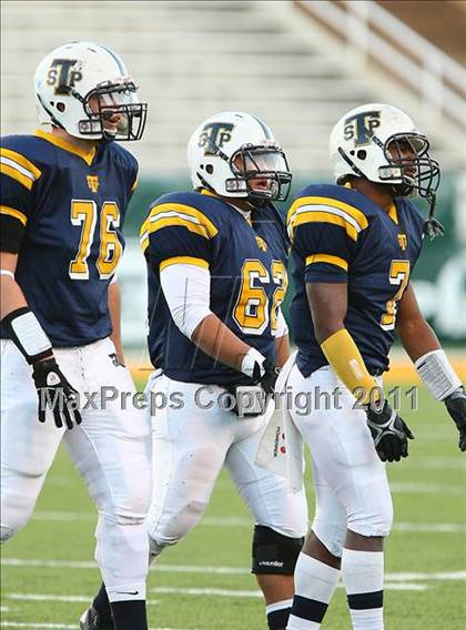 Thumbnail 1 in Trinity vs. Stony Point (5A Region 1 Division 1 Semifinals) photogallery.