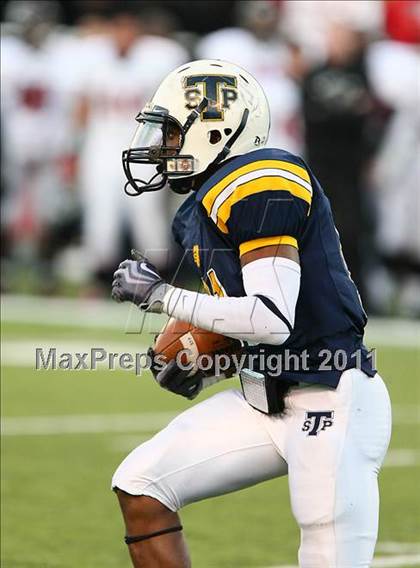 Thumbnail 3 in Trinity vs. Stony Point (5A Region 1 Division 1 Semifinals) photogallery.