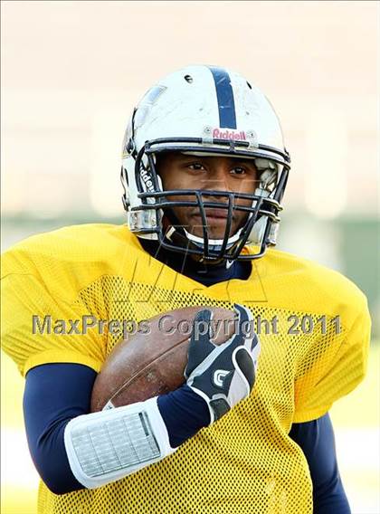 Thumbnail 1 in Trinity vs. Stony Point (5A Region 1 Division 1 Semifinals) photogallery.